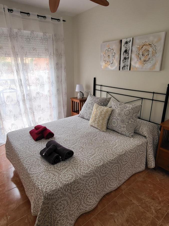 ¡Apartamento En Primera Linea Con Terraza Y Cerca De La Piscina Comunitaria! Вера Екстериор снимка