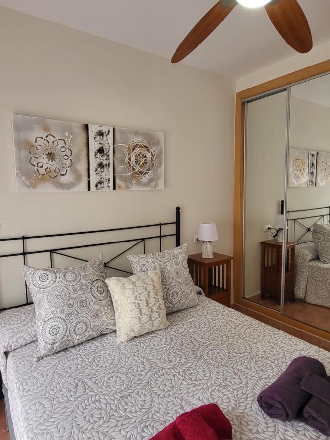 ¡Apartamento En Primera Linea Con Terraza Y Cerca De La Piscina Comunitaria! Вера Екстериор снимка